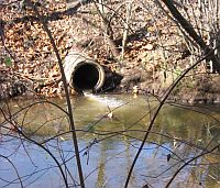 water discharge pipe